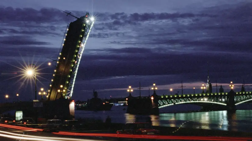 В Петербурге уведомили о запланированных технических разводках мостов