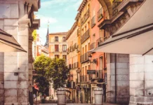 Синьора из Эмилии-Романьи: водитель скорой под подозрениями sinora iz emiliiromani voditel skoroj pod podozreniyami-ekbonline-ru-0