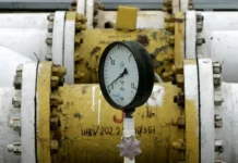 Украина, нефтепровод Дружба: интрига вокруг Сийярто и Орбана на пике ukraina nefteprovod druzhba intriga vokrug sijyarto i orbana na pike-ekbonline-ru-0