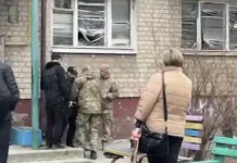 v zaporozhe vzorvalas granata postradali voennyj i vladimir grachev-ekbonline-ru-0