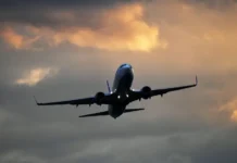 Вячеслав Федорищев объявил режим Ковер в ответ на атаки БПЛА vyacheslav fedorishhev obyavil rezhim kover v otvet na ataki bpla-ekbonline-ru-0