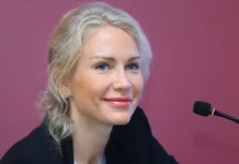 Екатерина Гордон защищает Лерчек после слов Сабины Агаларовой ekaterina gordon zashhishhaet lerchek posle slov sabiny agalarovoj-ekbonline-ru-0