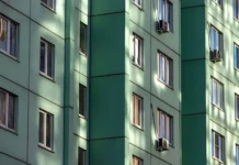 moshenniki obmanuli zhitelnicz sevastopolya i syzrani radi deneg-ekbonline-ru-0