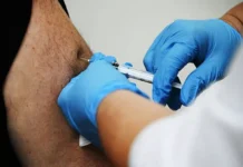 neoonkovak i oms vladislav evseev o melanome-ekbonline-ru-0