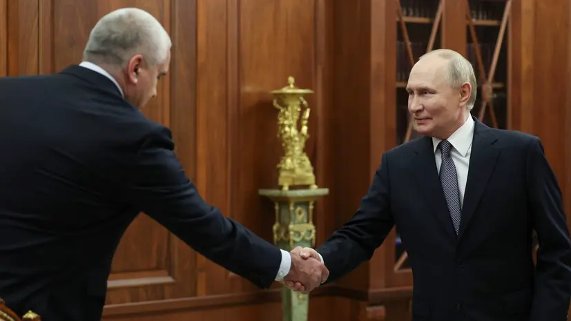 Путин оценил доклад Аксёнова фразой «кратко и содержательно»