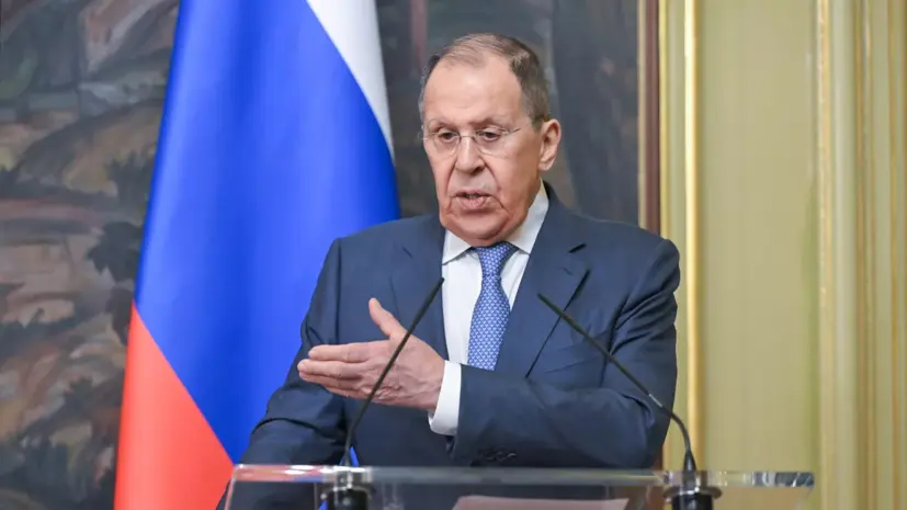 Лавров провёл встречу с главой МИД Малайзии Мохамадом Хасаном