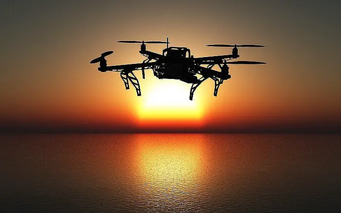 dron700.jpg