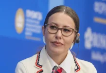 artemij lebedev v czentre vnimaniya blagodarya originalnym sravneniyam-ekbonline-ru-0