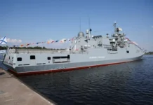 Фрегат Адмирал Григорович уверенно прошел Ла-Манш fregat admiral grigorovich uverenno proshel lamansh-ekbonline-ru-0