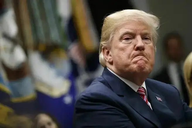 Кроме того, Трамп пообещал не размещать войска США на Украине, пока он президент | Источник: Evan Vucci / AP Photo