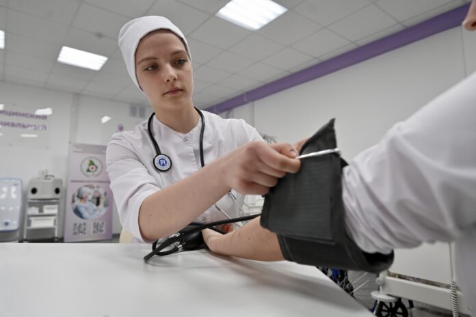 Ирина Левина и Минздрав РФ создают 500 целевых мест в СОМК-0