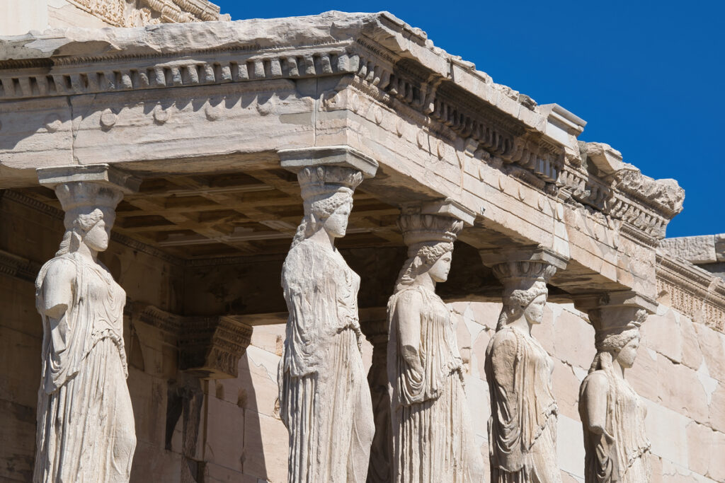 Caryatids beautiful girls of classical Athens at the top of the Acropolis Erechtheion - infovzor Кариатиды