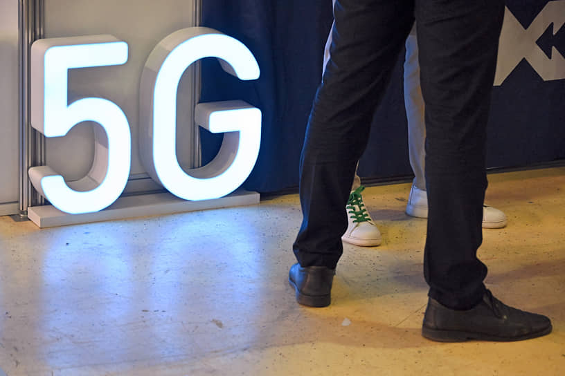 Минцифры, МТС и МегаФон продолжают работу над единой 5G-сетью в России-0