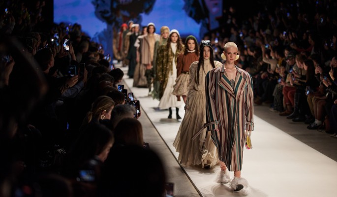 Диалог культур в Москве: на третьей Московской неделе моды почти 200 дизайнеров представят свои коллекции