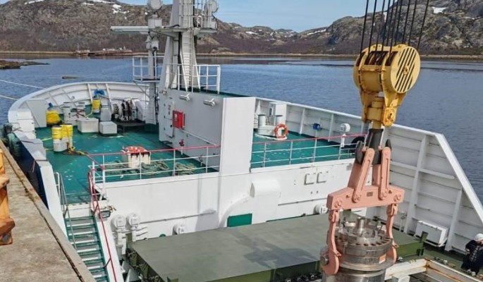 "Росатом" вывезла очередную партию отработавшего ядерного топлива из хранилища в губе Андреева