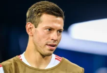 Федор Смолов вернулся в «Броук Бойз» после ситуации в «Кофемании» fedor smolov vernulsya v brouk bojz posle situaczii v kofemanii-infovzor-ru-0