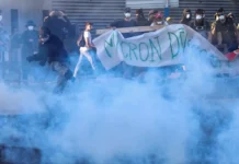 Франсуа Байру ушел в отставку и инициатива «Заблокируем все» меняет Францию fransua bajru ushel v otstavku i inicziativa zablokiruem vse menyaet francziyu-infovzor-ru-0