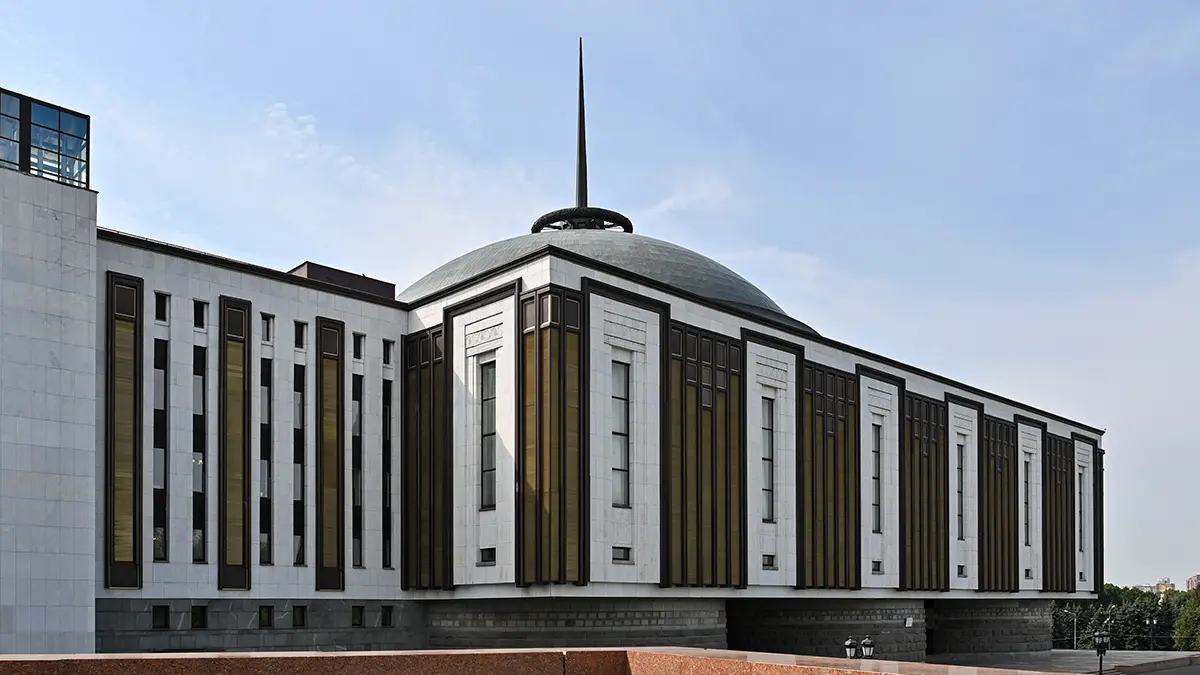Более 200 экспонатов представили на выставке «80 лет под знаком Победы» в Музее Победы