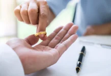 Народный суд нового района Пудун помог паре найти компромисс для будущего их ребенка narodnyj sud novogo rajona pudun pomog pare najti kompromiss dlya budushhego ih rebenka-infovzor-ru-0