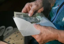 Социальный фонд подтвердил высокие пенсии жителей Чукотки в России soczialnyj fond podtverdil vysokie pensii zhitelej chukotki v rossii-infovzor-ru-0