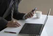 Александр Якубовский из Госдумы — о графике к Дню народного единства aleksandr yakubovskij iz gosdumy  o grafike k dnyu narodnogo edinstva-infovzor-ru-0