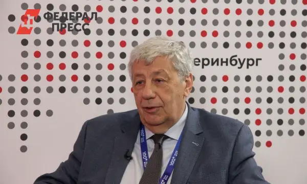 Аркадий Чернецкий обсудил на форуме 100+ TechnoBuild подготовку специалистов-0