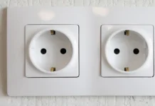 Эксперты объясняют, как подросток получил удар током при зарядке телефона eksperty obyasnyayut kak podrostok poluchil udar tokom pri zaryadke telefona-infovzor-ru-0