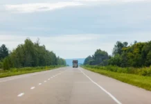 ФКУ ДСД 'Дальний Восток' улучшает схему движения на трассе А-370 'Уссури' fku dsd dalnij vostok uluchshaet shemu dvizheniya na trasse a370 ussuri-infovzor-ru-0