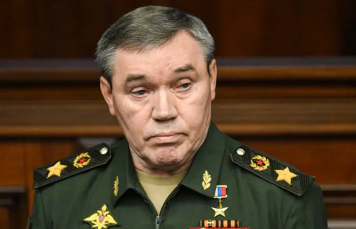 Герасимов заявил о завершении взятия под контроль Ямполя в ДНР