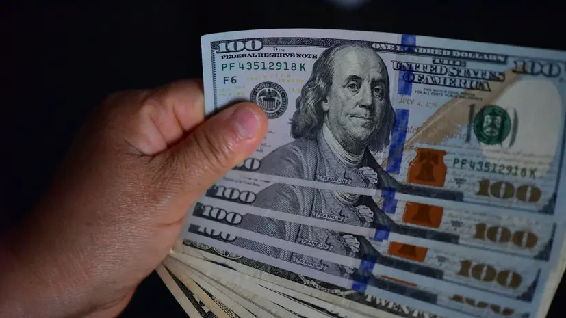 Аналитик Андреев: доллар останется в пределах 80 рублей до декабря