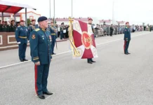 viktor zolotov vruchaet orden zhukova czentru specznaza rosgvardii na fone sobytij svo-infovzor-ru-0