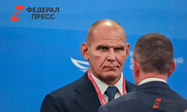 Александр Карелин открыл спортивную секцию от Единой России в Смышляевке-0