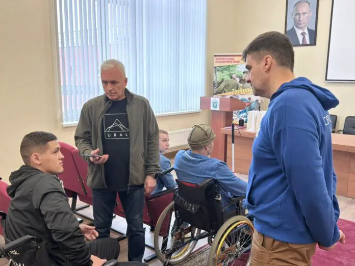 Андрей Цыкун и Денис Паслер выразили поддержку уральским бойцам и экипажу «Орска»-0