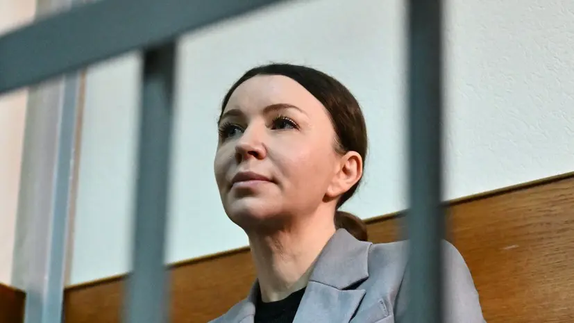 «Повод для возбуждения уголовных дел»: сделки Блиновской требуют признать недействительными