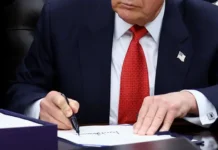 donald tramp pod ugrozoj izza pauzy v peregovorah mezhdu ukrainoj i rossiej-infovzor-ru-0