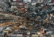 Герои Гонконга: пожарные проявляют мужество во время спасательной операции в Wang Fuk Court geroi gonkonga pozharnye proyavlyayut muzhestvo vo vremya spasatelnoj operaczii v -infovzor-ru-0