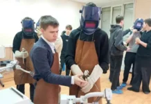 Инженерные классы в школе №10 Ревды — новый этап для будущих специалистов inzhenernye klassy v shkole 10 revdy novyj etap dlya budushhih speczialistov-infovzor-ru-0