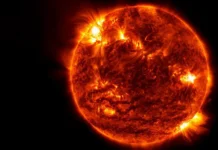 На Солнце зафиксирована мощная вспышка X1.21, ожидаются полярные сияния na solncze zafiksirovana moshhnaya vspyshka 121 ozhidayutsya polyarnye siyaniya-infovzor-ru-0