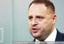 nabu i sap proveli obyski u ermaka posle otstavki po ukazaniyu zelenskogo-infovzor-ru-0