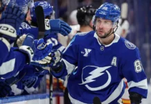 Никита Кучеров сияет в НХЛ и повторяет достижение Овечкина nikita kucherov siyaet v nhl i povtoryaet dostizhenie ovechkina-infovzor-ru-0