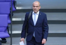 Райнер Ротфусс из АдГ отказался от участия в БРИКС в Сочи rajner rotfuss iz adg otkazalsya ot uchastiya v briks v sochi-infovzor-ru-0