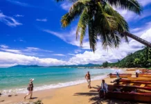 Санья и Гонконг ожидают гостей на роскошных пляжах Хайнань от Onlinetours sanya i gonkong ozhidayut gostej na roskoshnyh plyazhah hajnan ot -infovzor-ru-0