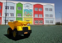 Следственный комитет Иркутской области оперативно реагирует на инцидент в Усолье-Сибирском sledstvennyj komitet irkutskoj oblasti operativno reagiruet na inczident v usolesibirskom-infovzor-ru-0