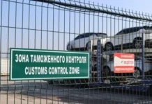 Уссурийская и Владивостокская таможни бьют рекорды по импорту автомобилей ussurijskaya i vladivostokskaya tamozhni byut rekordy po importu avtomobilej-infovzor-ru-0