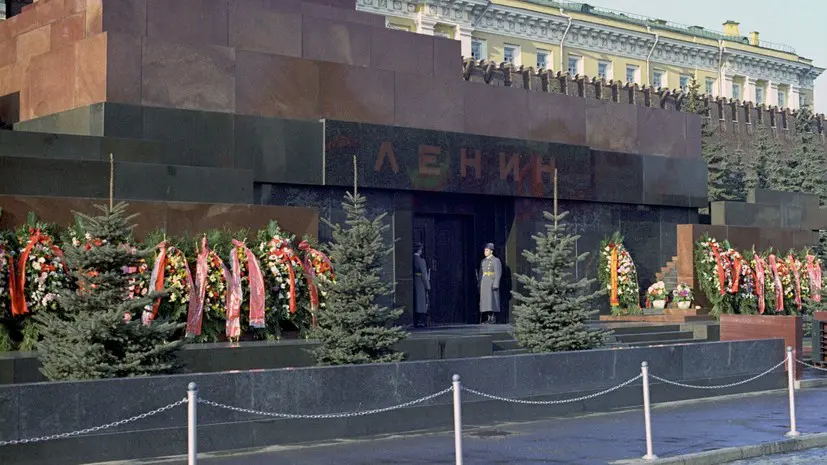 Доступ в Мавзолей Ленина закроют 4 ноября