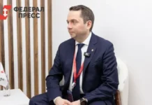 Андрей Чибис и Морская коллегия обсудили развитие Арктики и Трансарктического коридора andrej chibis i morskaya kollegiya obsudili razvitie arktiki i transarkticheskogo koridora-infovzor-ru-0