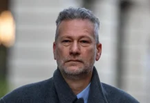 Дело Натана Гилла и влияние Владимира Путина вызывают скандал в Reform UK delo natana gilla i vliyanie vladimira putina vyzyvayut skandal v -infovzor-ru-0