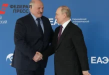 dushevnyj podarok ot lukashenko putinu v sanktpeterburge-infovzor-ru-0