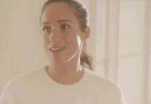 Меган Маркл удивила сеть своим образом с принцем Гарри и индейкой megan markl udivila set svoim obrazom s princzem garri i indejkoj-infovzor-ru-0