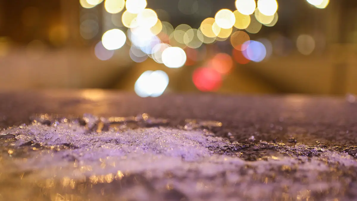 Синоптик Леус предупредил москвичей о снеге и гололеде вечером 9 декабря